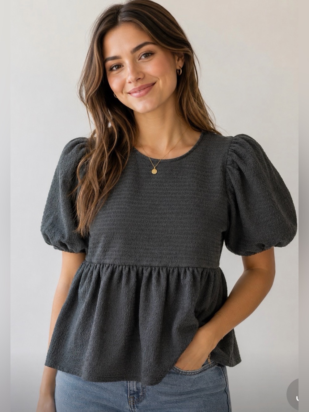 LUSH Woman’s Jaquard Textured Peplum Round Neck Top with Puff Sleeves Black XS